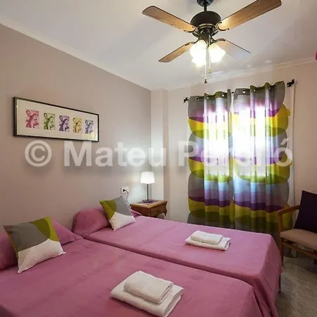 In Son Baulo Mit Grill, Terrasse Und Garten Кан Пикафорт